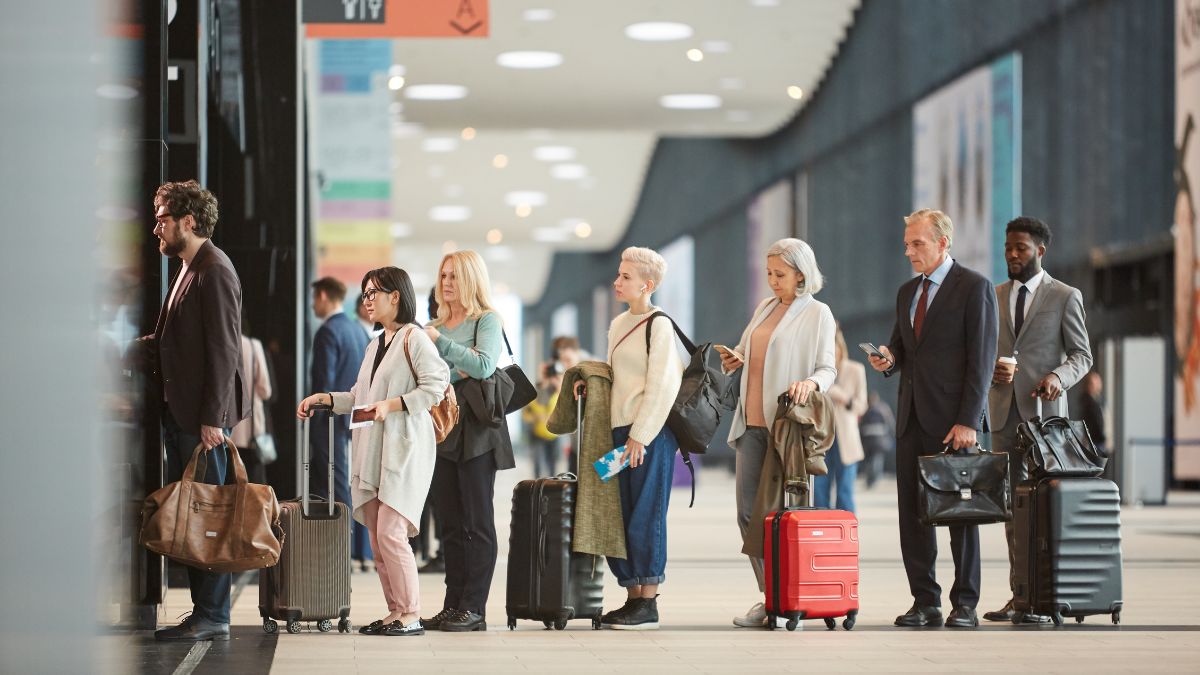 Top 10 Questions to Ask Before Booking an Airport Transfer