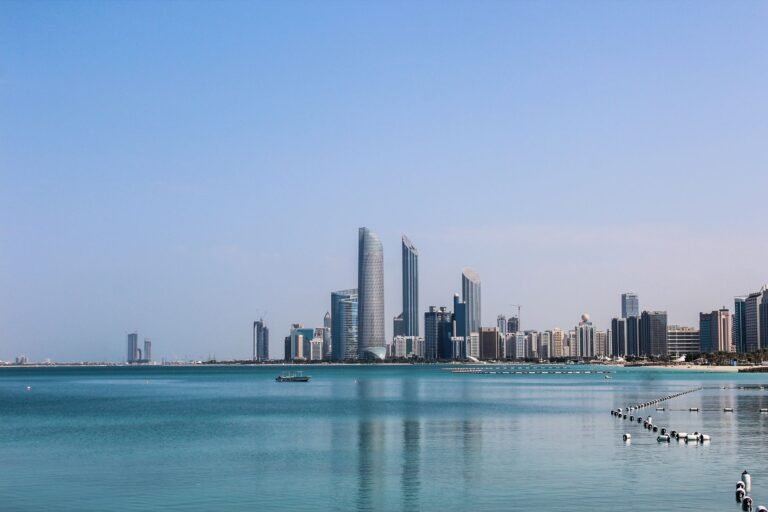 Full-day Abu Dhabi City Tour from Sharjah or Ajman (10 hours)